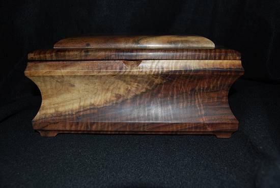 Walnut box - Woodworking Project by mike1950 Walnut box - Woodworking Project by mike1950