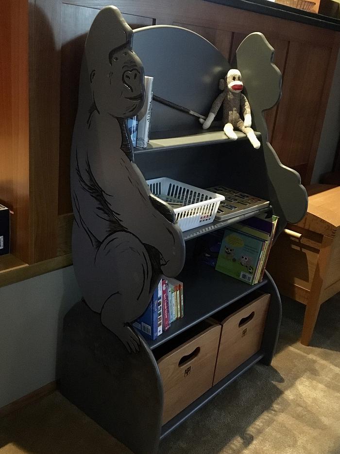Gorilla shelf finished