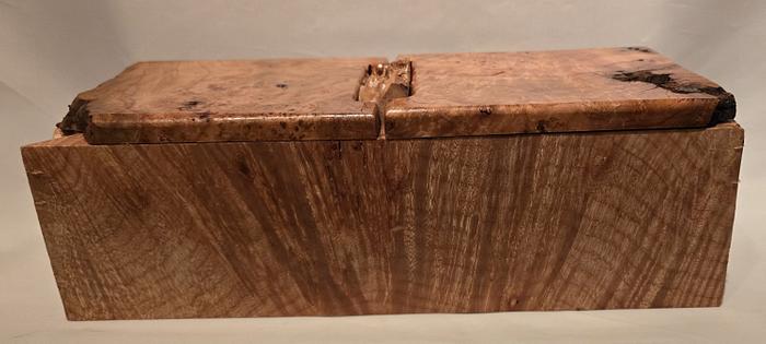 Maple wood burl divided keepsake box