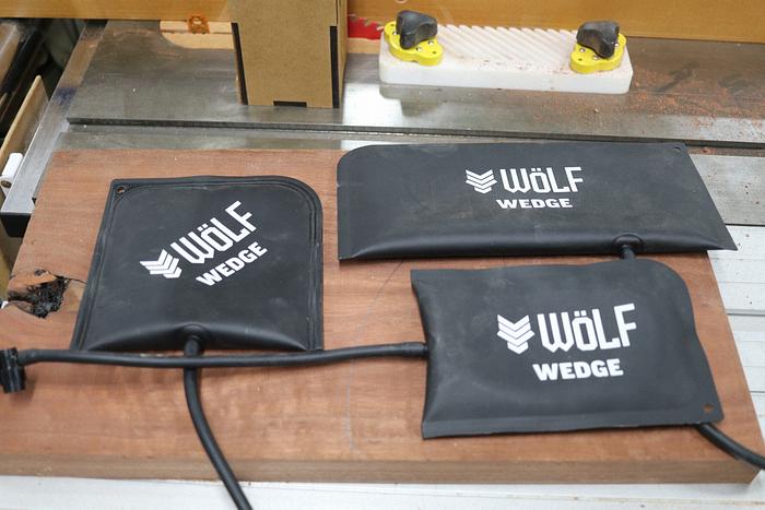 WOLF Inflatable Leveling Wedges