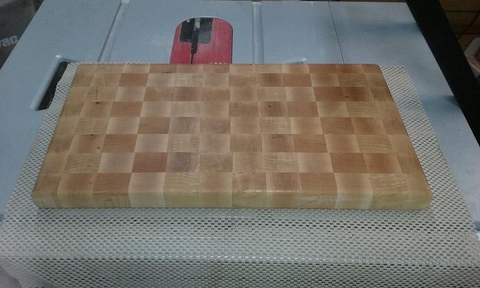 End Grain Cutting Board
