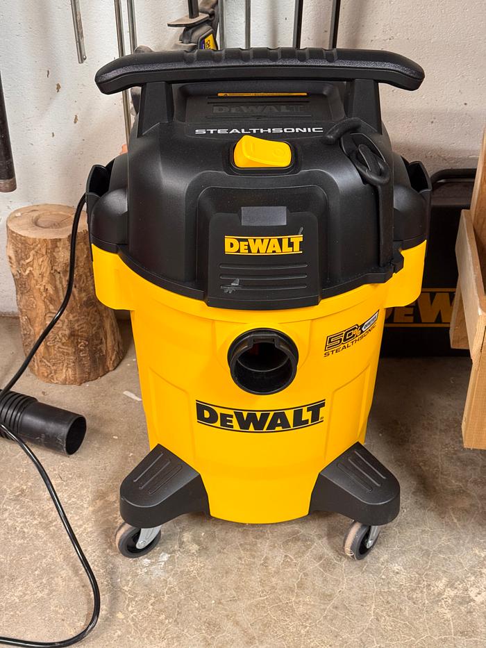 DeWALT  STEALTH SONIC