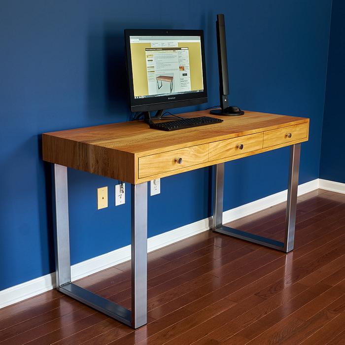 Modern Computer Desk with Integrated Cable Management