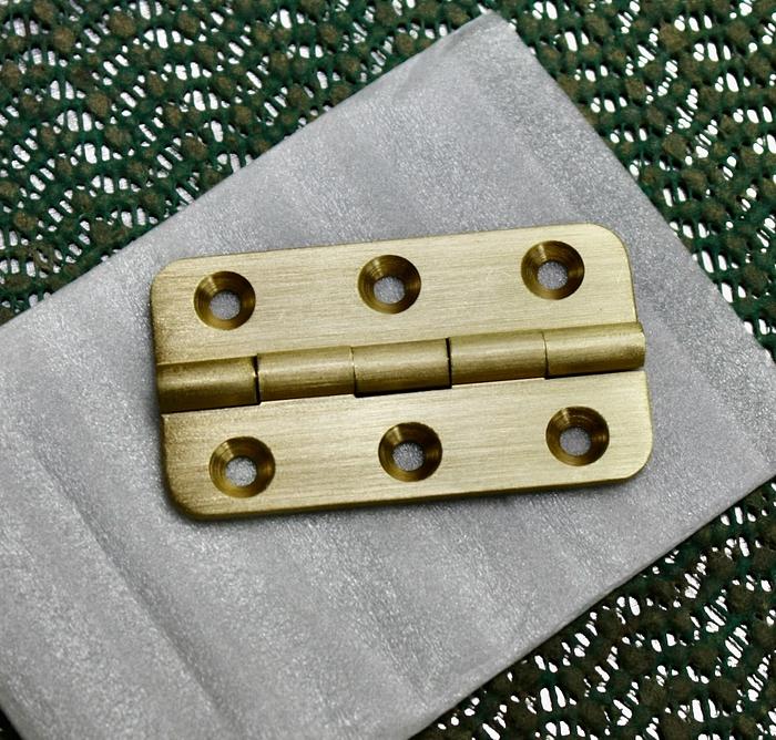 Keenkee box hinge