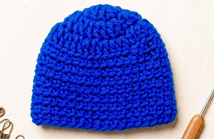One Hour Cobalt Ridge Crochet Beanie with Bulky Yarn
