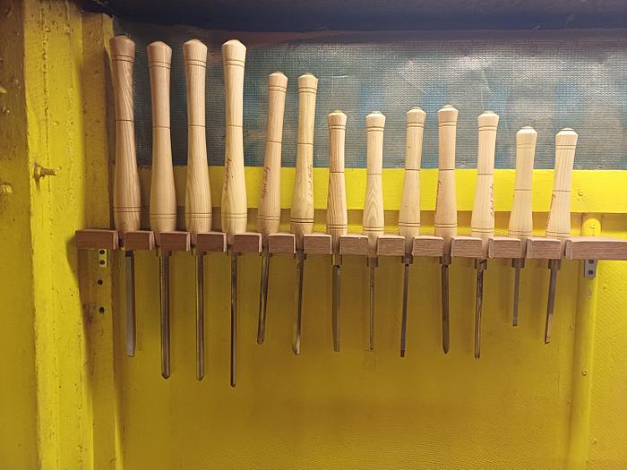 RACK FOR WOOD TURNING CHISELS