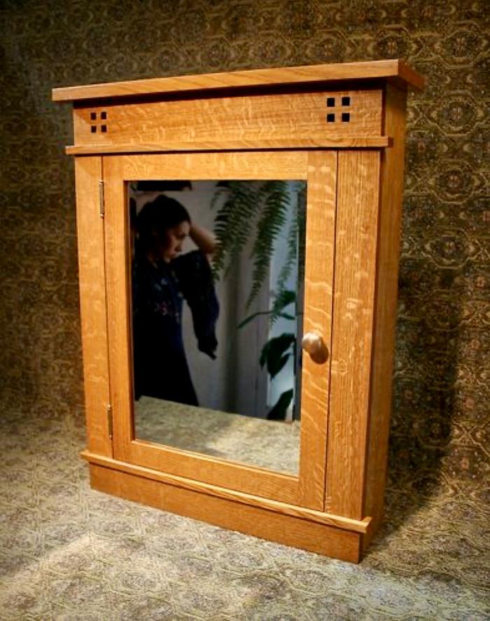How to build an Arts And Crafts Mission style medicine cabinet 