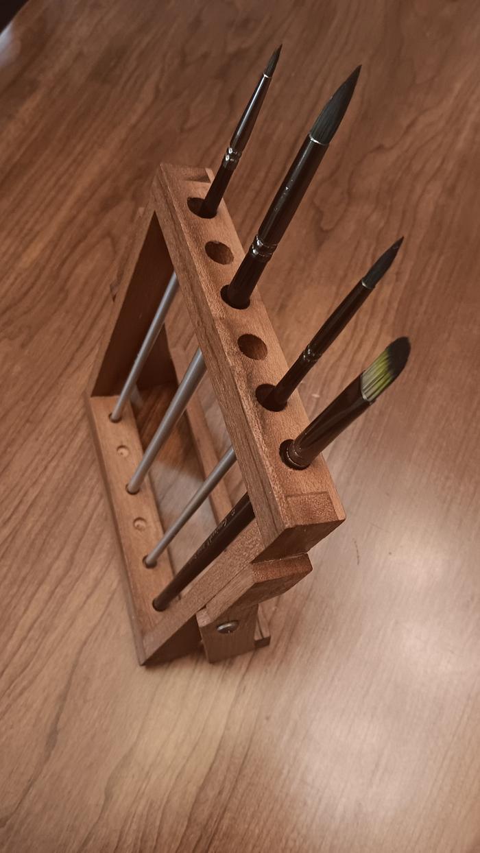 Artist Brush Stand 🔸️