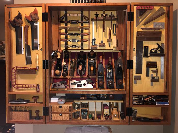 My version of Mike Pekovich's Hanging Tool Cabinet