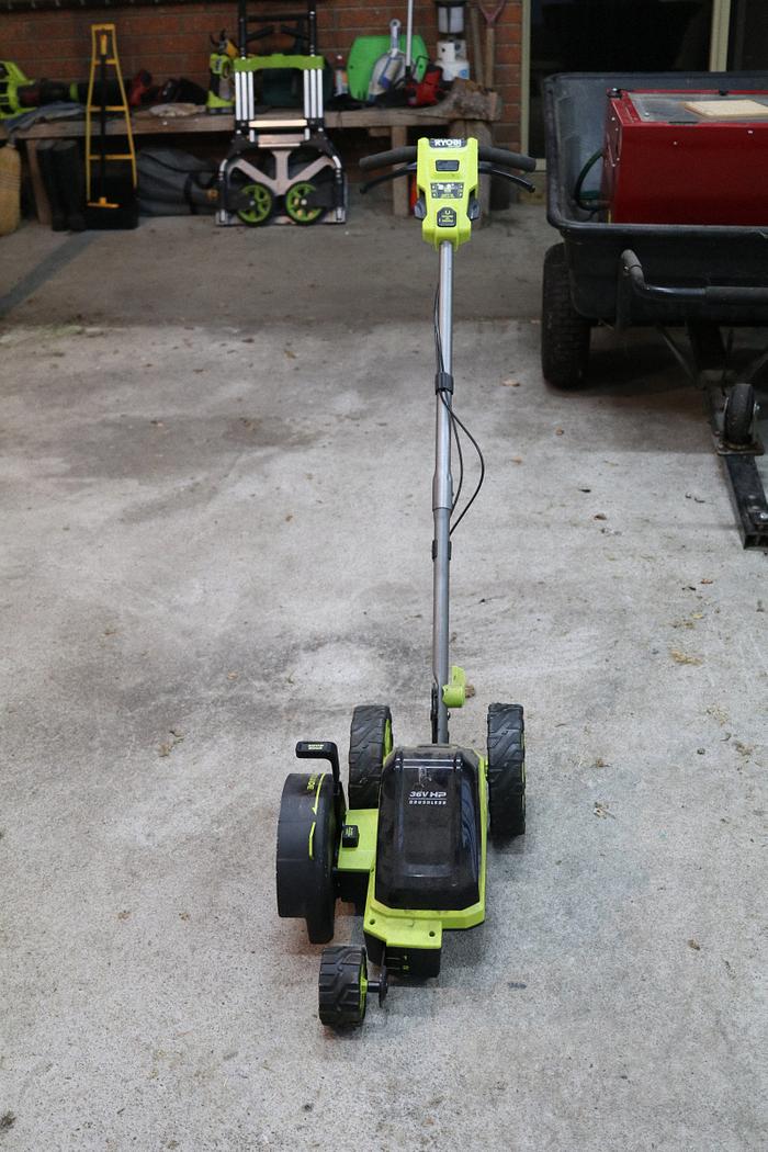 Ryobi 36V Cordless Edger