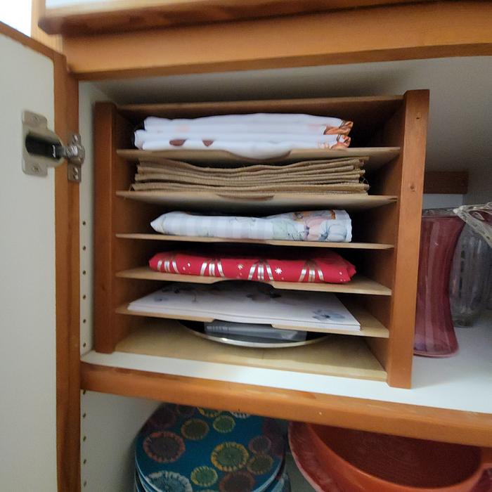 Placemat Storage Rack
