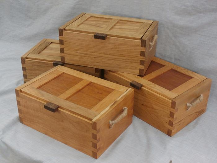 Christmas boxes for the Men