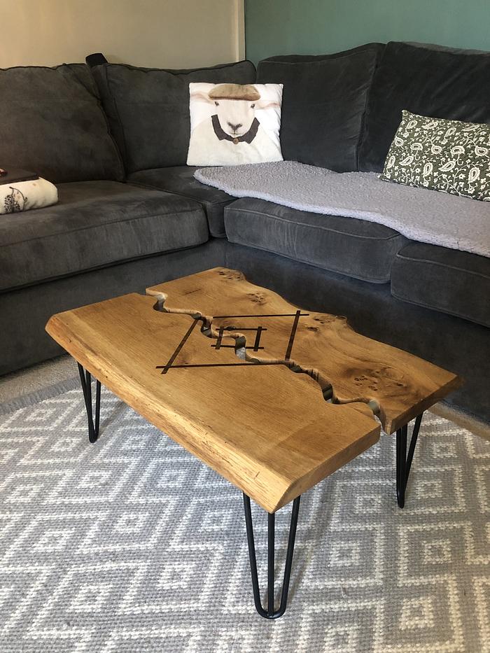 Oak coffee table 