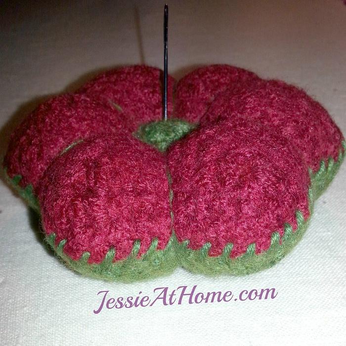 Felted Floral Pincushion
