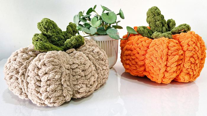 Easy Crochet Pumpkin with Chunky Yarn Cozy Fall Decor