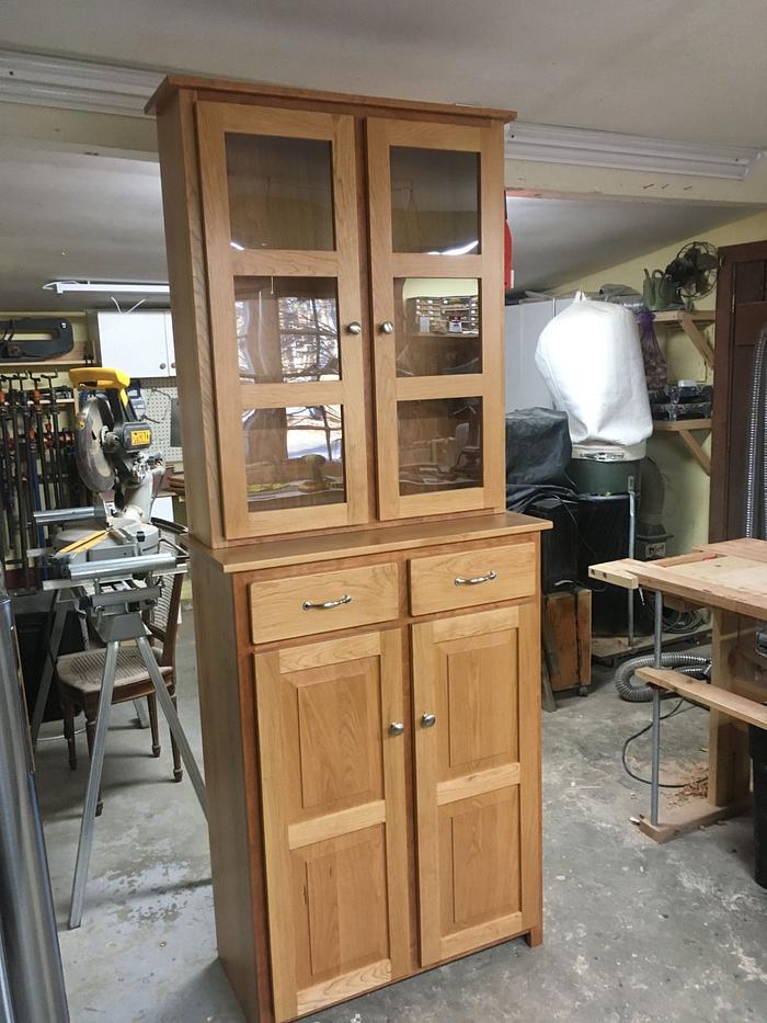 Shaker Style Jelly Cabinet With Hutch