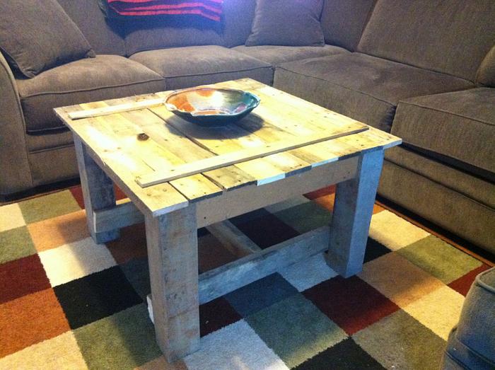 Pallet wood coffee table