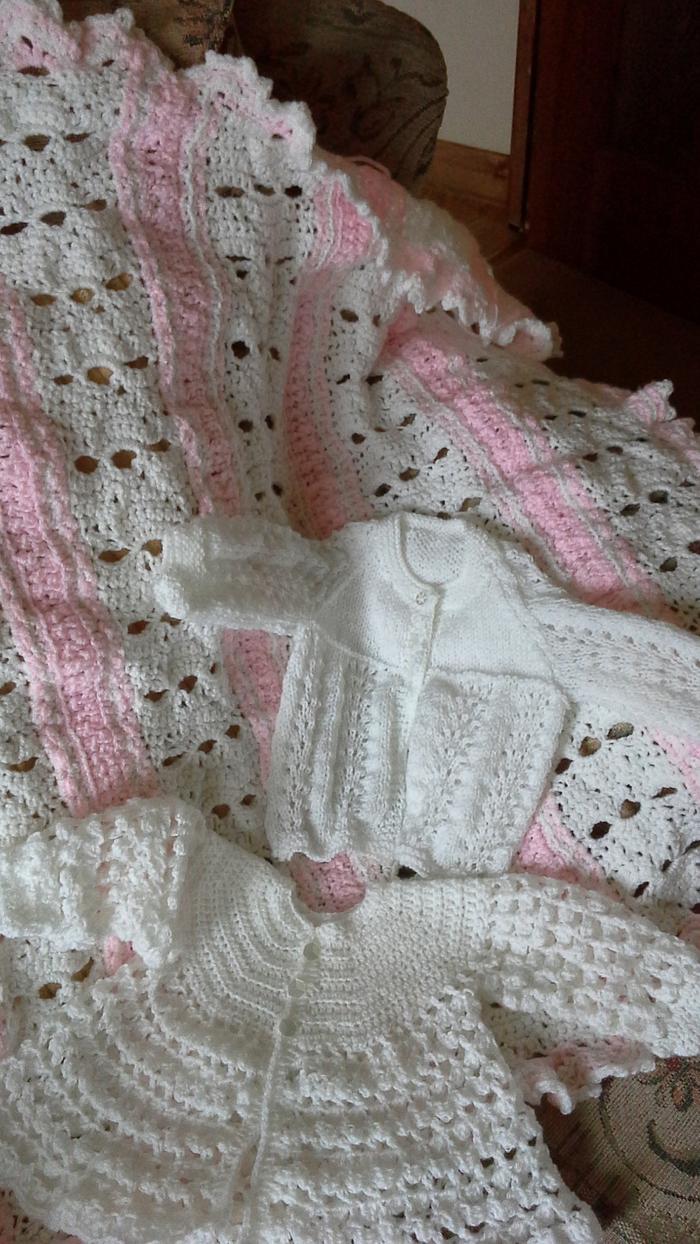 afghan in pink n white and knitted and crotchet matinee