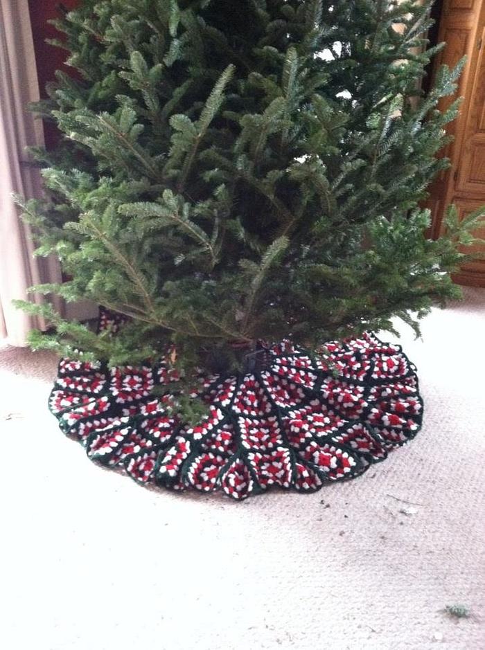 Christmas tree skirt