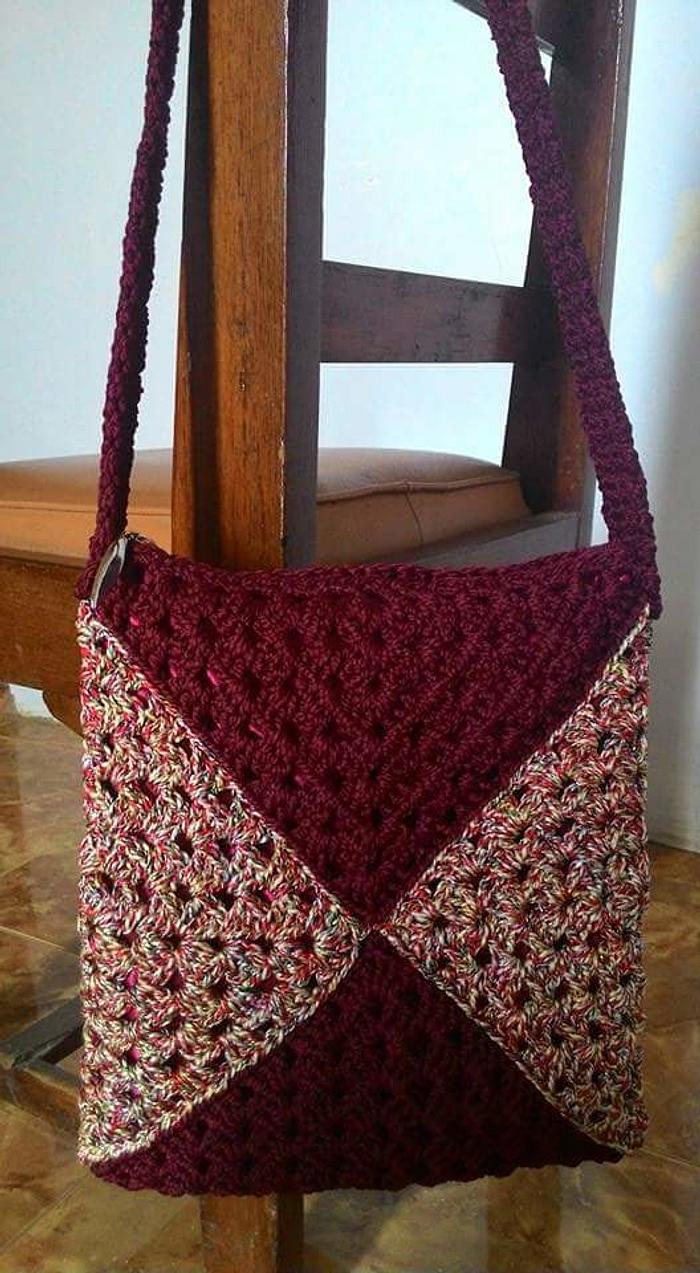 Sparkling maroon bag