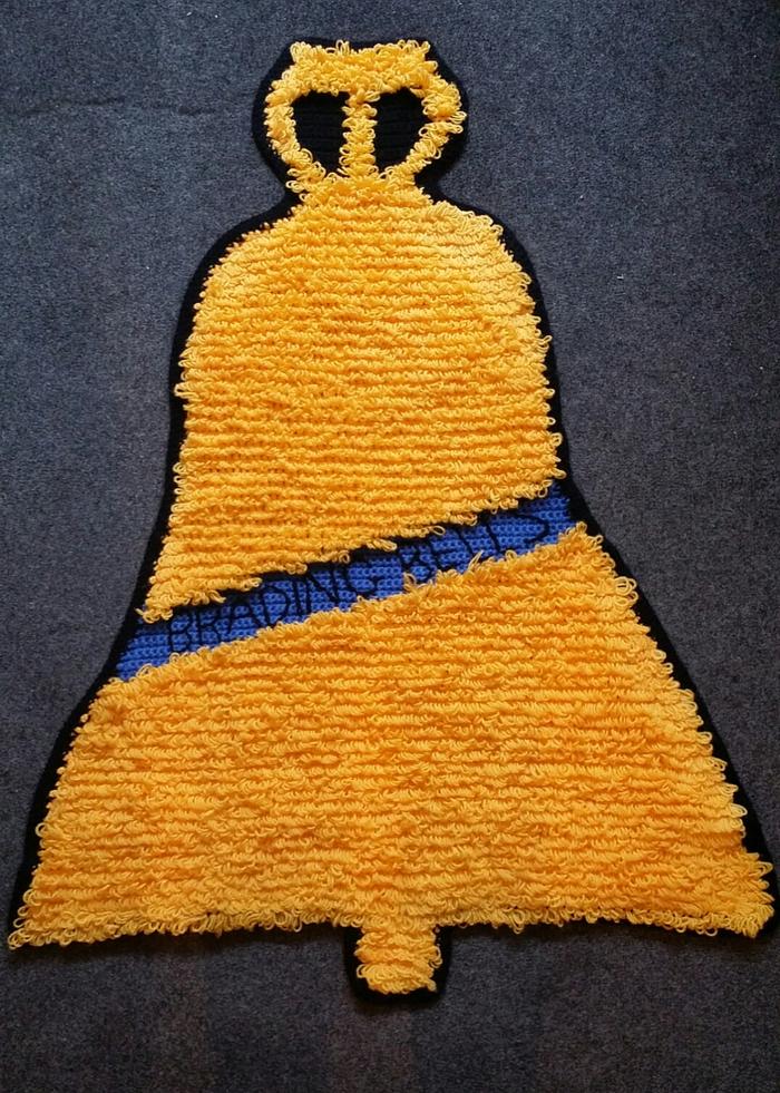 Bell rug