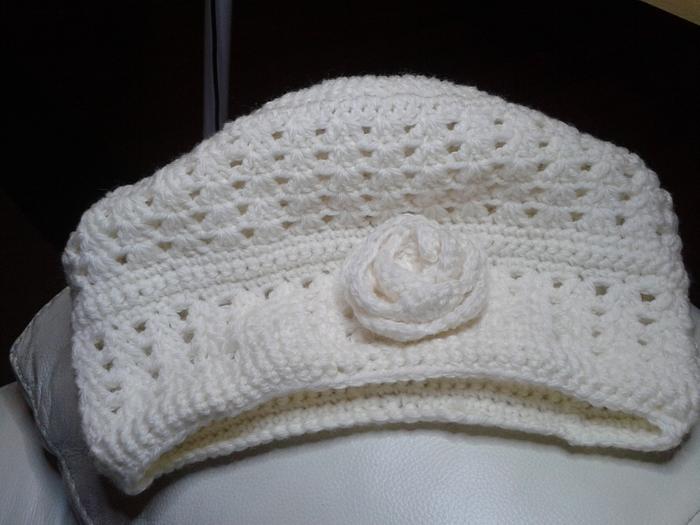 Cream slouchy beanie