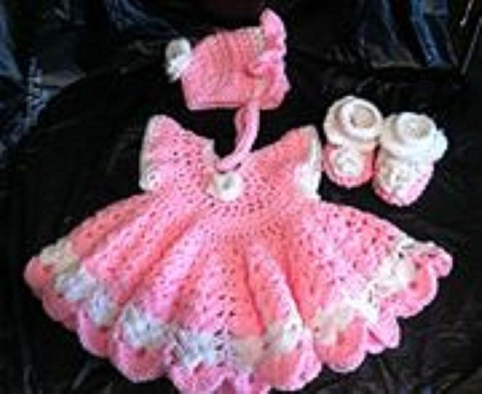 Pink crocheted set