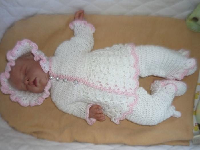 Full Newborn Baby 4 piece Outfit