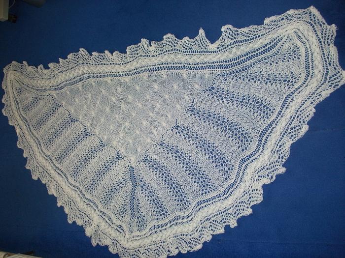 2ply evening shawl in cable and lace