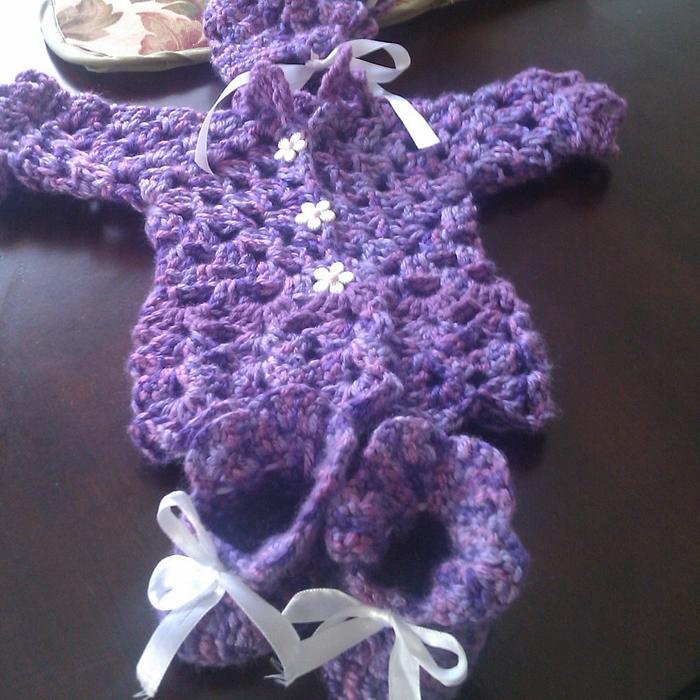 preemies outfit... violet
