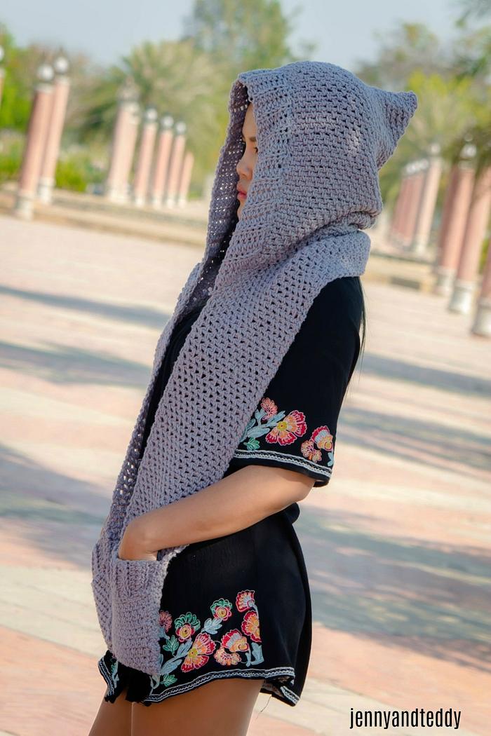 Chloe hooded scarf