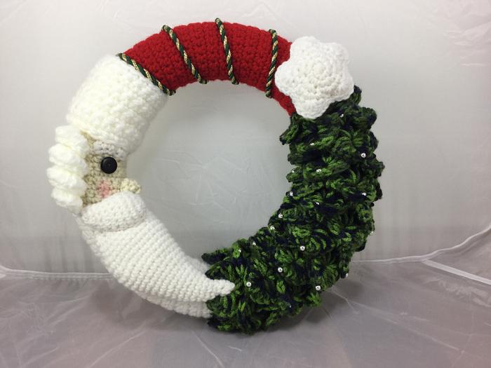 Santa and Christmas tree wreath 