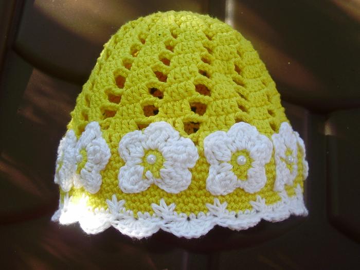 Little daisies cap